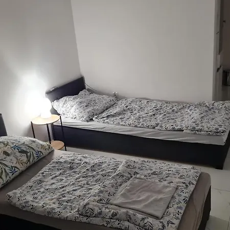 Rmf Naworol 7 Apartamento Szczecin